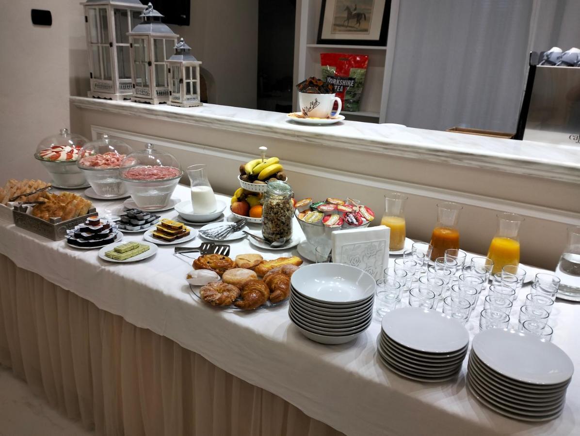 Paola Hotel Altopascio